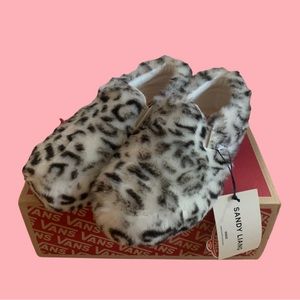Vans x Sandy Liang Slip-On Fuxxy Leopard Sneakers Women’s Size 8
